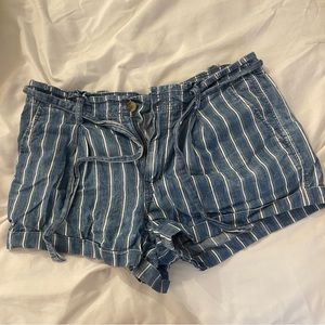 American eagle stripped Jean shorts